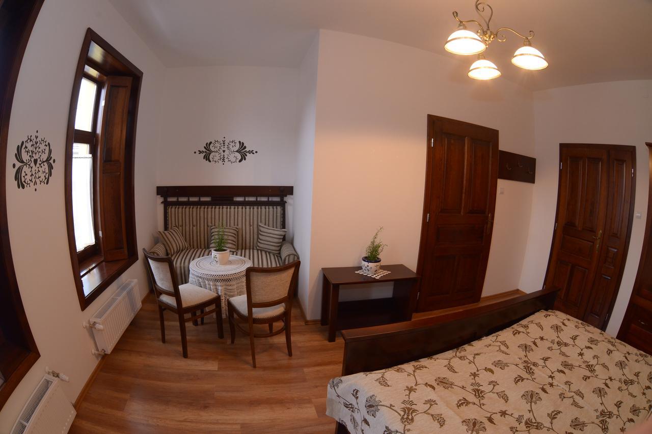 Levendula Porta és Pajtaszínház Hotel Orfű Exterior foto
